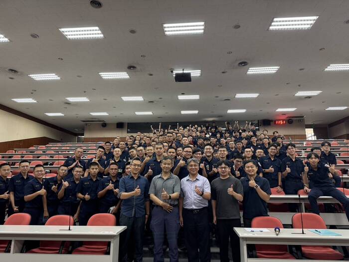 分享會結束合照圖片