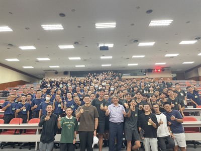 全體師生大合照