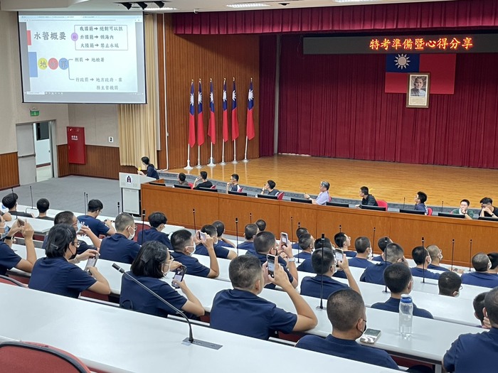 航海組畢業校友分享各科準備方向及重點圖片